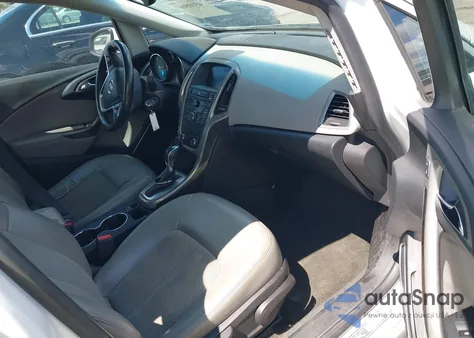 2016 Buick Verano Sport Touring Group z USA, uszkodzony, nr VIN 1G4PW5SK8G4137226